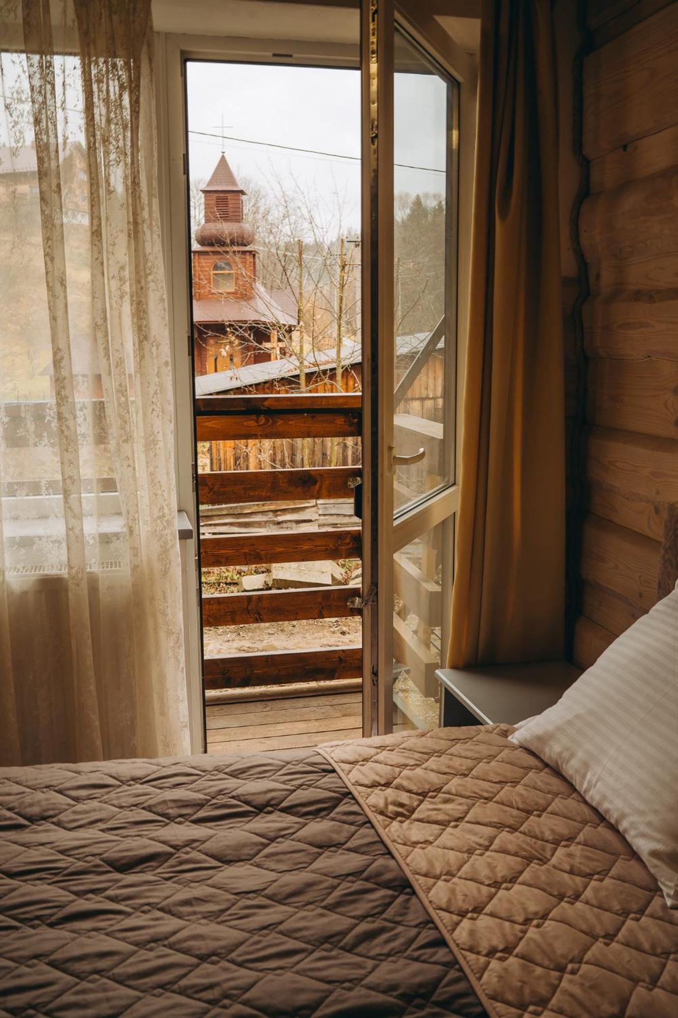 Sv Hotel&Camp Lazeščyna Exteriér fotografie